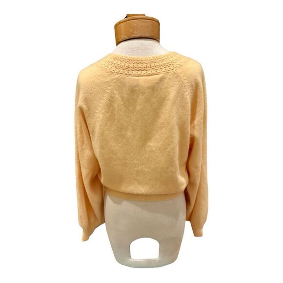 Ellen Tracy Soft Tan V-Neck Sweater - Picture 3 of 4